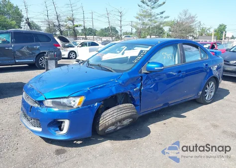 2016 Mitsubishi Lancer Es z USA, uszkodzony, nr VIN JA32U2FU5GU011175